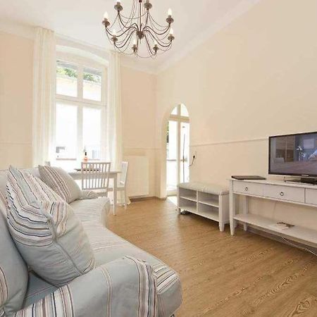 Villa Amelia App 04 Heringsdorf  Kamer foto